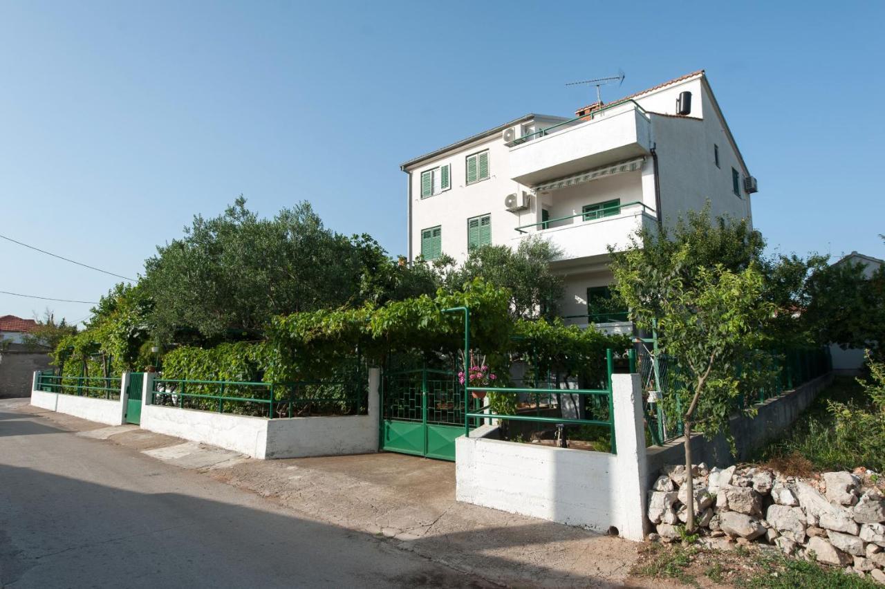 Apartments By The Sea Turanj, Biograd - 6445 Εξωτερικό φωτογραφία